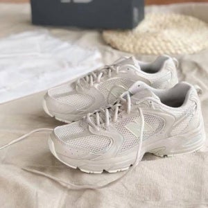 뉴발란스 530 크림 베이지 오로라 MR530AA1 러닝화 운동화