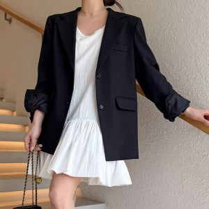 사선 뒷 절개 오버핏 데일리 여성재킷 롱자켓