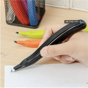 일상담다 자석 스템플러 리무버 스틱형(블랙)