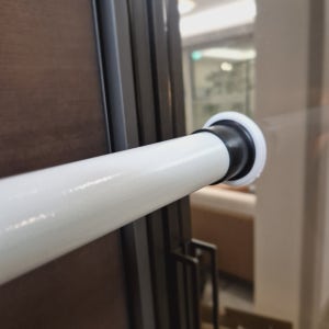 압축봉 무타공 커튼봉 옷걸이 행거 힘센 410-460cm 화이트