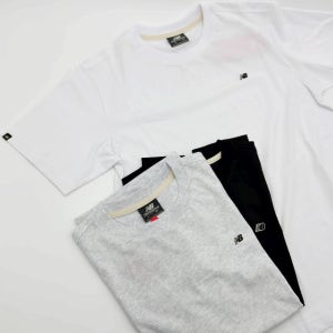 (국내매장판) 뉴발란스 에센셜 스몰로고 반팔티 NBNEF21403 NBNEG21203