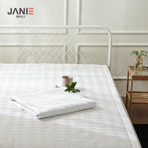 제이니 프리미엄 냉감 쿨패드 슈퍼싱글 110x220cm 피부에 닿는 즉시 시원함이 느껴지는 접촉 냉감