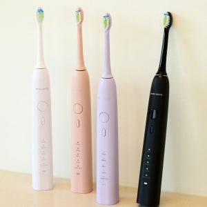 모어화이트 비바소닉 프로 미세모 음파 진동 초음파 전동칫솔세트 완전 방수