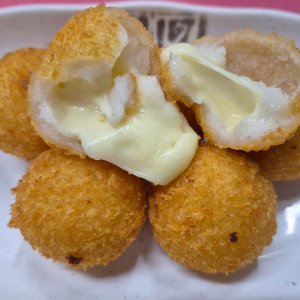 미드림 모짜렐라 쌀치즈볼 튀겨진완제품 우리쌀 치즈볼 1팩 (26.5g x 30개)
