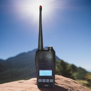 TRX 티알엑스 TA-920 / TA920 고출력 업무용 디지털무전기 - 건설현장 물류센터 크레인 마트 병원