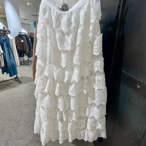 올세인츠 Lizi Tiered Lace 맥시 캉캉 스커트 화이트 W059RC