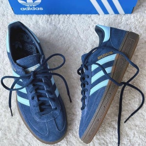 아디다스 핸드볼 스페지알 네이비 블루 스니커즈