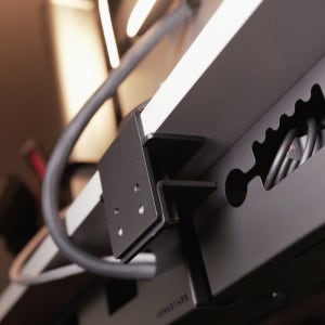 버니언스 무타공 멀티탭정리함 책상 선반 트레이 콘센트 전선정리 멀티탭거치대