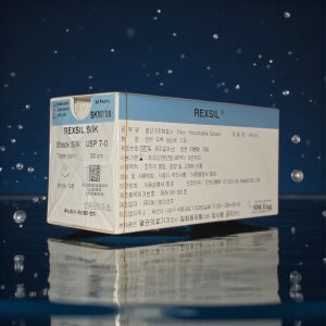 에스엠이엔지 SKM708 렉실 블랙실크 7-0 8mm 3/8 환침50cm SK725 봉합사