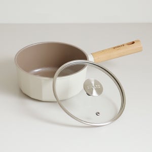 STOLTZ 슈톨츠 크림 쿡웨어 IH 편수냄비 18cm 원목손잡이 인덕션냄비