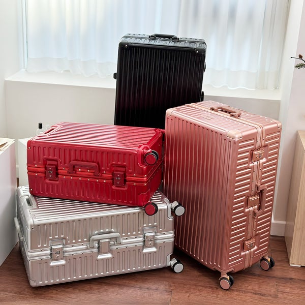 여행용 캐리어 65cm(24인치) 73cm(28인치) 여행 가방 히노모토바퀴 독일산 PC