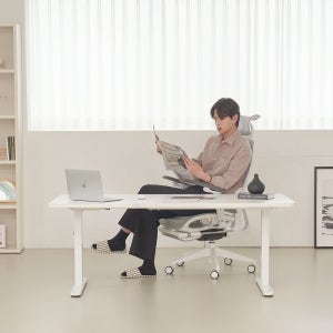 에이픽스 듀얼 모터 전동 3단 높이조절 스탠딩 모션데스크 MD303D 1400
