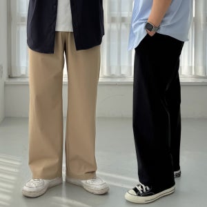 1+1 남자냉장고바지 통넓은바지 구김없는바지