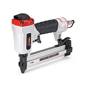 제일타카 에어타카 인테리어 몰딩작업 F30