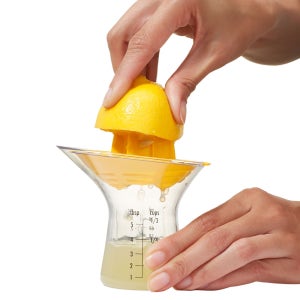 옥소 시트러스 쥬서 레몬 스퀴저