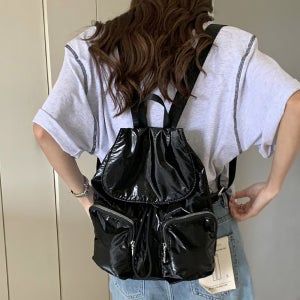 끄레앙 여성용 초경량 미니 유광 백팩 캐주얼 여행용 배낭 1840