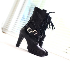 보이쉬 스타일스트랩워커부츠입니다