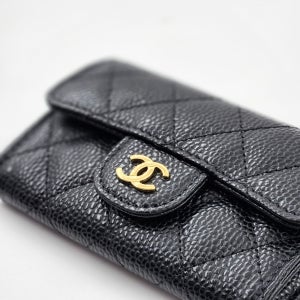샤넬 국내백화점AS 정품 지갑 클래식 캐비어 지갑 블랙 금장 은장 AP0214