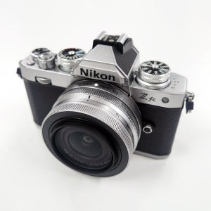 [대여] 니콘 Zfc 미러리스 카메라 + 번들렌즈 렌탈 렌트
