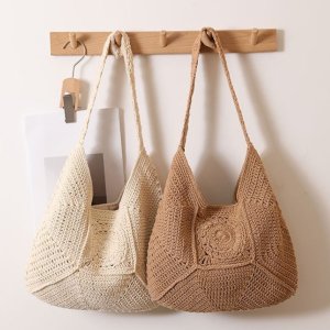 소프트 터치 사각 모티브 니트 뜨개 숄더백 호보백