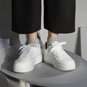 남녀 공용 키높이 스니커즈 4cm 흰색 운동화 데일리 커플신발