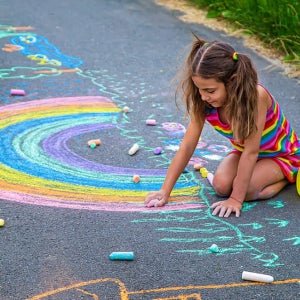 야외 바닥분필아트 7색20개 / 물로 지워지는 워셔블 바닥에 그리는 낙서분필 마당 도로그림