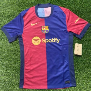 24/25 FC바르셀로나 홈 유니폼 선수 마킹 리그 챔스 패치 FN8797 456