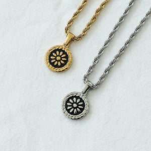 남자목걸이 써지컬스틸 블랙 꽃 펜던트 목걸이 남성 여자 학생