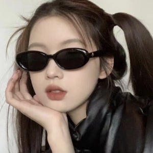 블랙오벌쉐입선글라스 여름필수템 가벼운데일리아이웨어