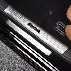 벤츠 E클래스 W214 도어 스커프 플레이트 내부 몰딩 가드 스테인레스 스틸 2Pcs