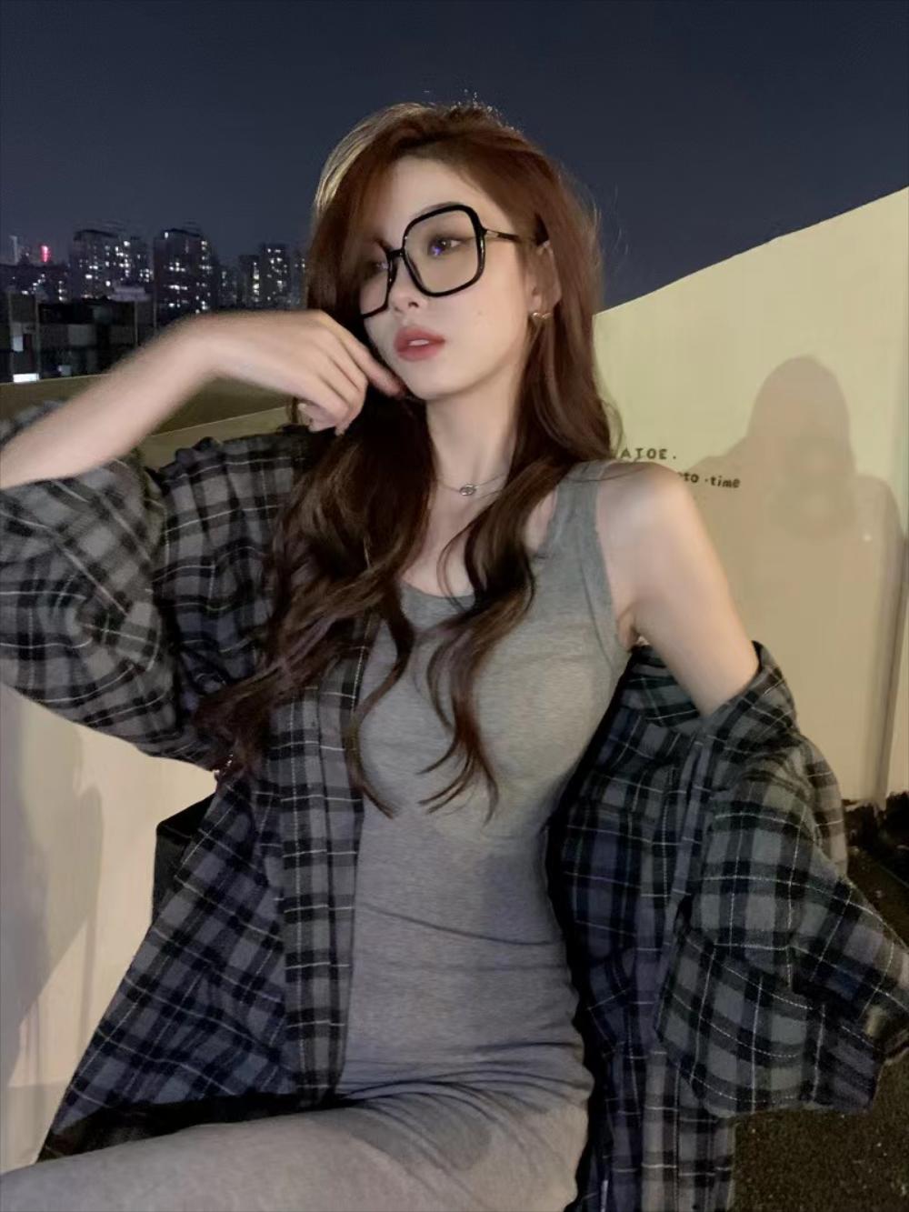 버튼 원피스 여름철 여성 레이지 넥 베스트 슬리밍 풀오버 미니멀 다재다능 무릎 길이 힙 랩