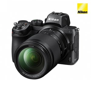 니콘 Z5 바디 + 24-200mm 렌즈 키트