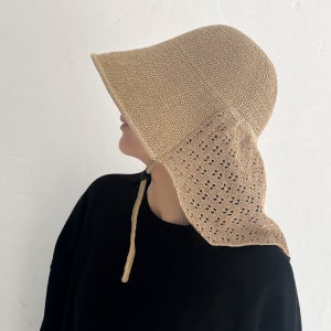 아모르윌트 언발 햇빛차단 챙넓은 펀칭 뜨개 니트 벙거지 버킷햇 여름 모자
