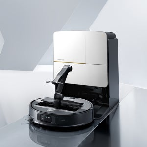 로보락 사로스 Saros Z70 로봇청소기 실버 / 로봇팔 / 옴니그립 / 22000pa 초강력 흡입력 / 문턱 리프팅 / 고온 물걸레 세척