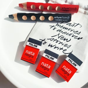 밀란 7030 블랙지우개