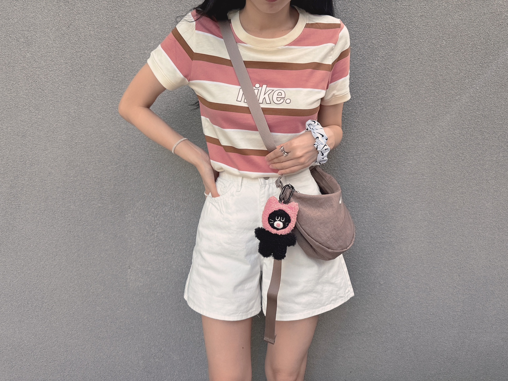 나이키 여성 로고 링거 반팔 티셔츠 (3컬러)