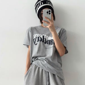 (그레이 당일배송) 1501. 면100 먼데이 레터링 나염 라운드넥 루즈핏 오버핏 데일리 캐쥬얼 스트릿 박스반팔티셔츠 - 화이트, 핑크, 연두, 그레이
