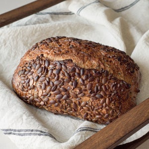 편안한 씨앗 깜빠뉴 650g 유기농 호밀 빵 식빵 비건 아침 식사대용 사워도우 천연발효종