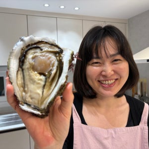 해녀가 잡은 자연산 바위굴 2kg 생굴 손질 바윗굴 벚굴 벗굴