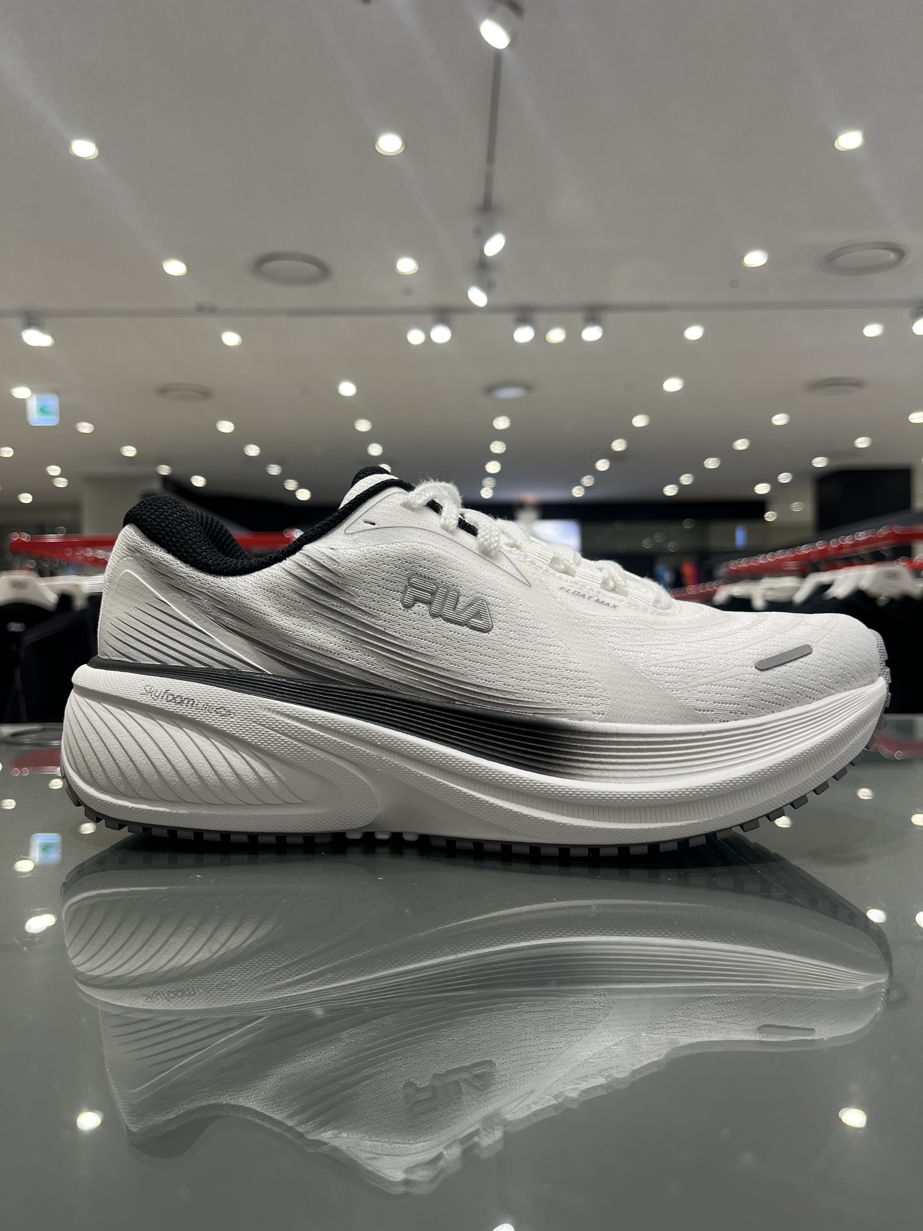 [FILA] 공용 퍼포먼스 쿠셔닝 러닝화 플로트 맥스 1RM02855G 100