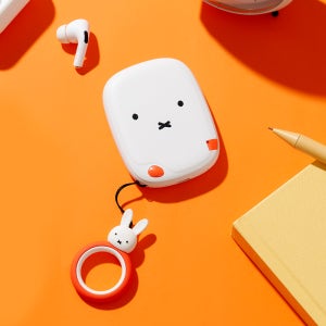 데이니즈 미피 맥세이프 보조배터리 화이트 휴대용 무선충전