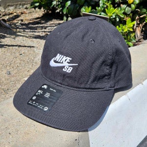 나이키 모자 SB 클럽 언스트럭처드 스케이트 볼캡 대두 소두