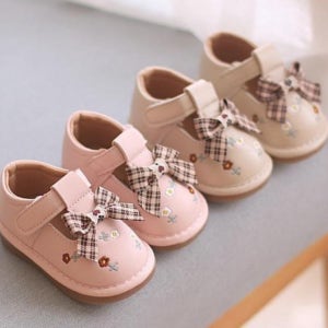 아기 삑삑이 신발 유아동 첫걸음 외출 나들이 소리 나는 뽁뽁이 귀요미 걸음마 슈즈 샌들