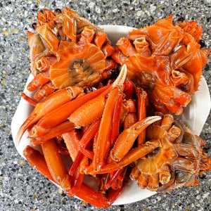 직접담근 수제 밥도둑 붉은대게 간장게장 1통 2kg 가득