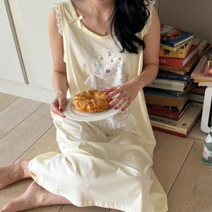 여유로운 사이즈 나시 원피스 잠옷 파스텔 옐로우