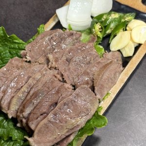 [1kg] 뽈살슬라이스 순대국재료 돼지머리편육 캠핑음식밀키트 편육 수육