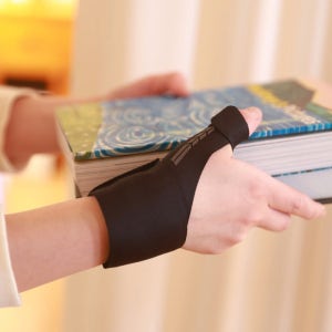 테니스 배드민턴 헬스 크로스핏 손목보호대 아대