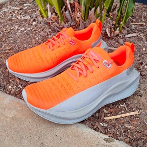 나이키 런닝화 남성 리액트X 인피니티 런 4 PRM 하이퍼크림슨 HQ2934-800