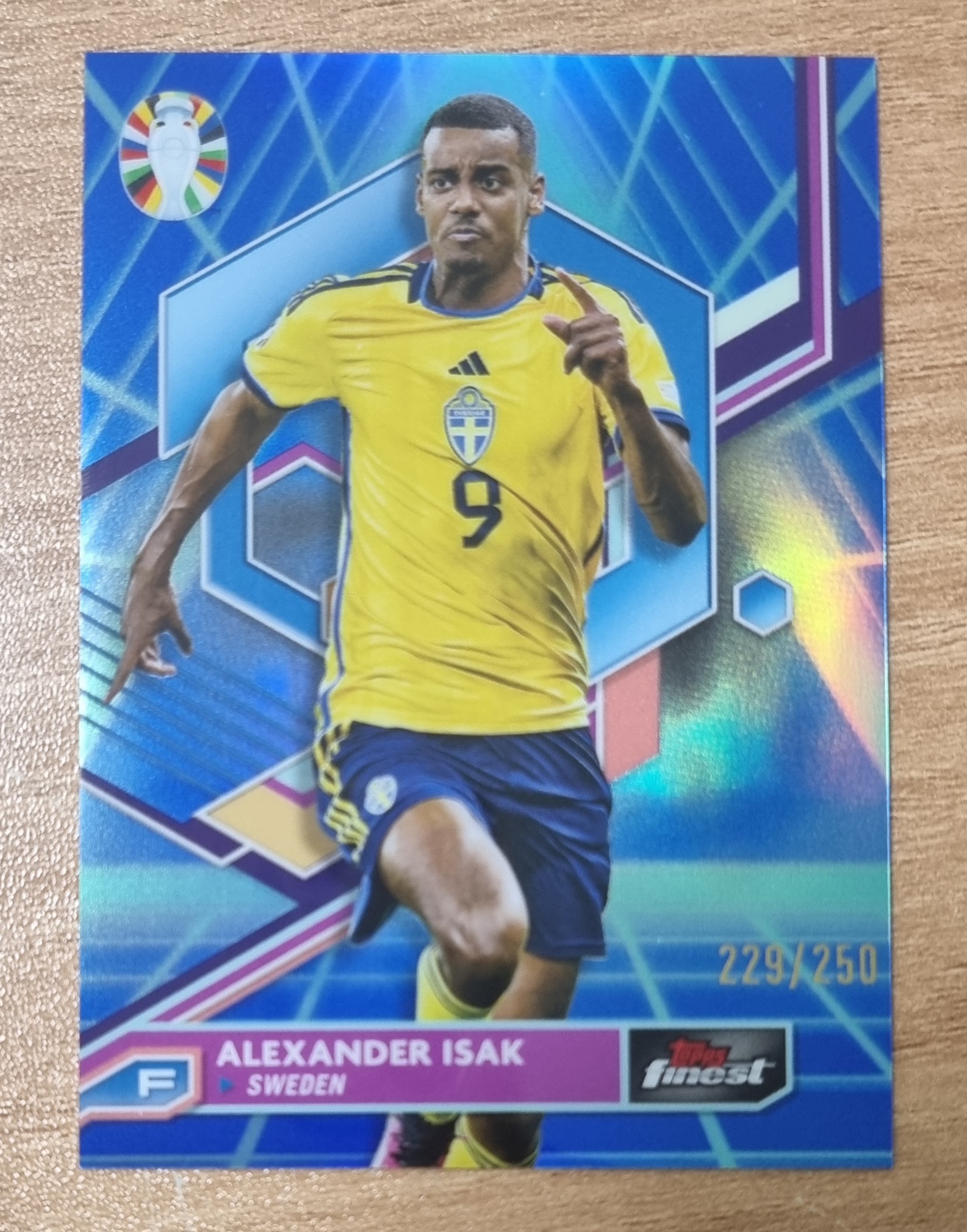 250한정판 알렉산더 이삭 2023 Topps Finest Blue N0-82 축구카드