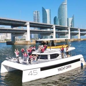 25년 5월 최신형 57인승 최고급 부산요트투어 대인 평일 주간 광안리 해운대 퍼블릭투어 요트오빠